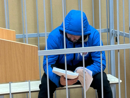 В Новгородской области завершено расследование уголовного дела в отношении мужчины, въехавшего в толпу людей у ресторана